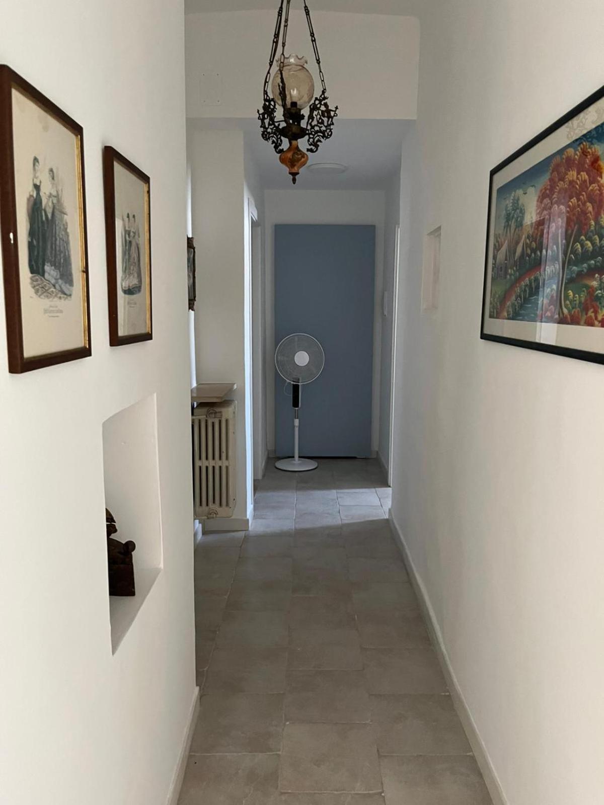 La Loggia Di *